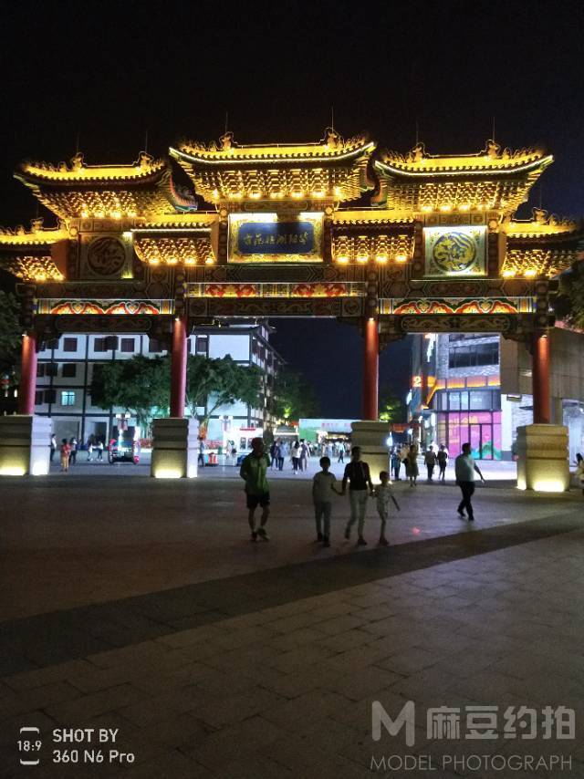 商务模特