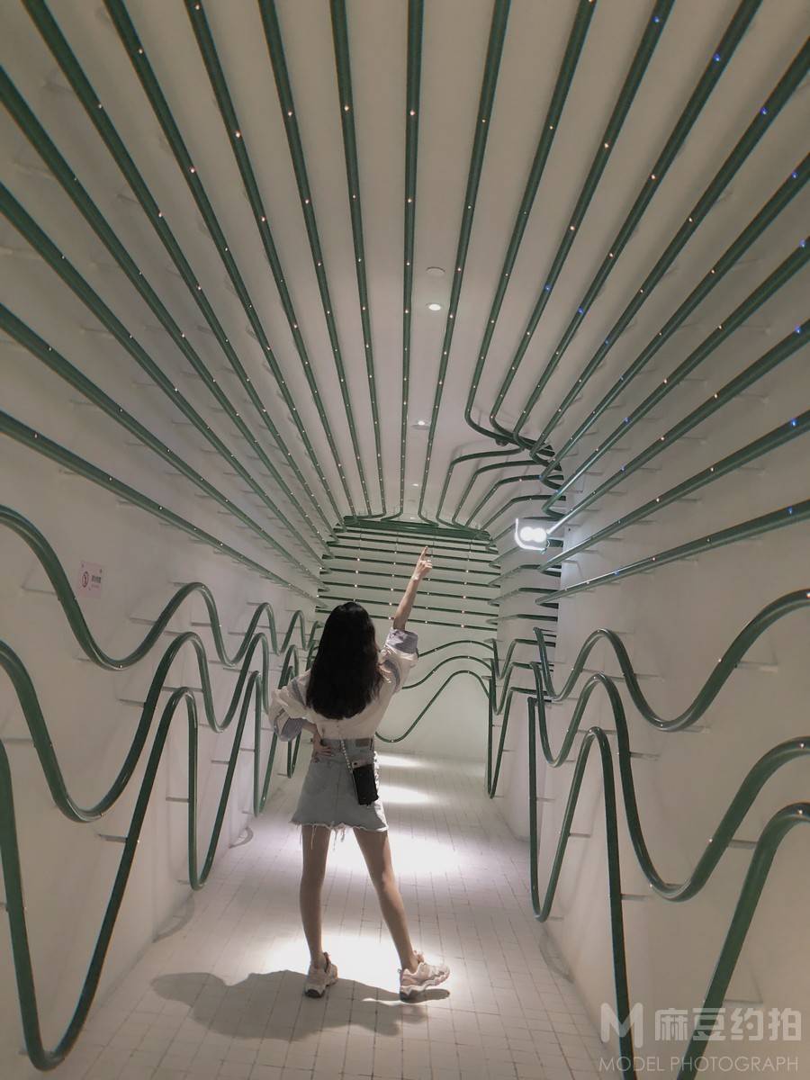 校园模特