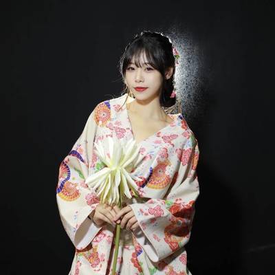 和服模特