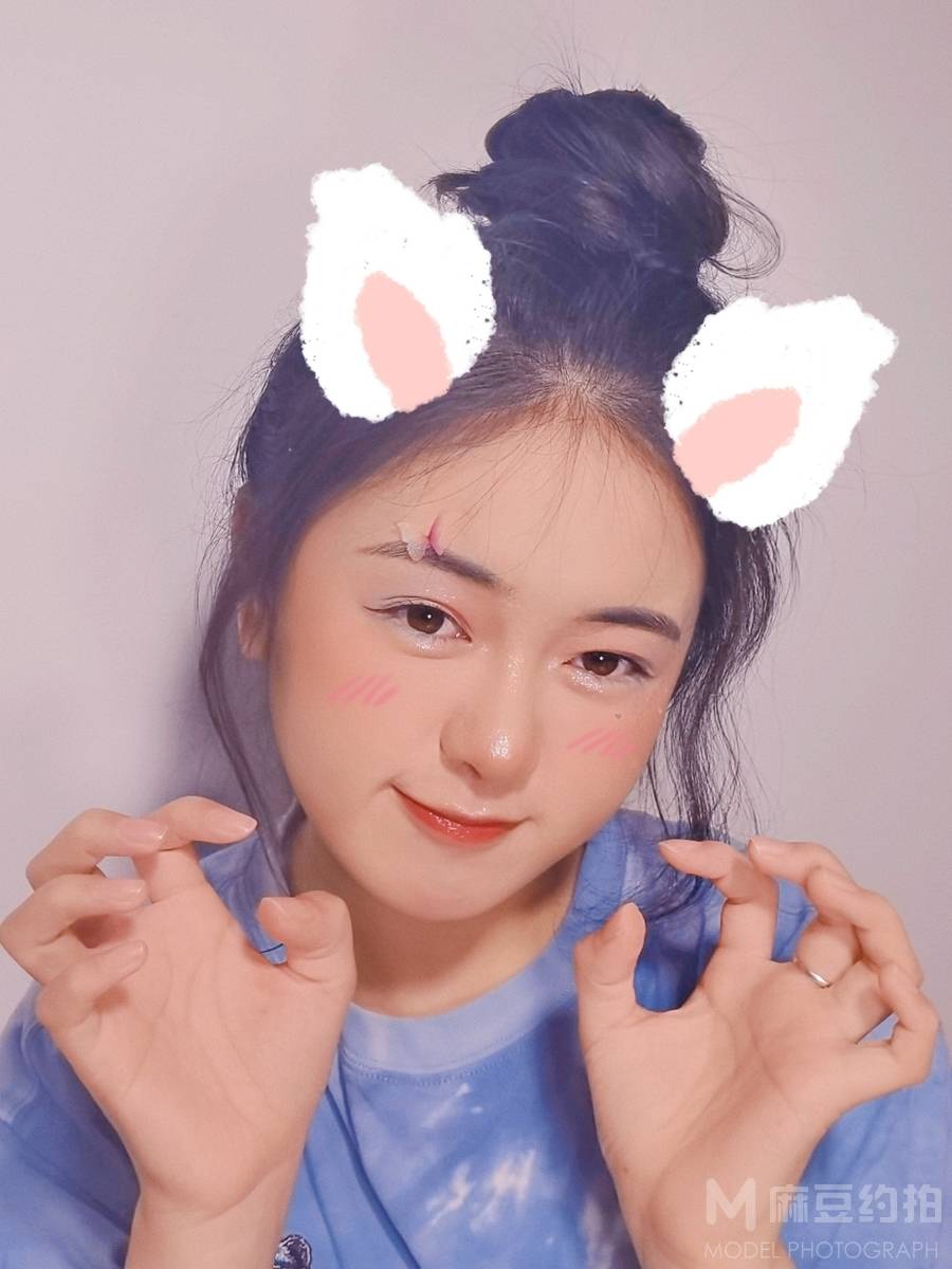 少女模特