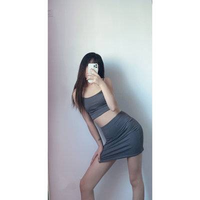 黑白模特