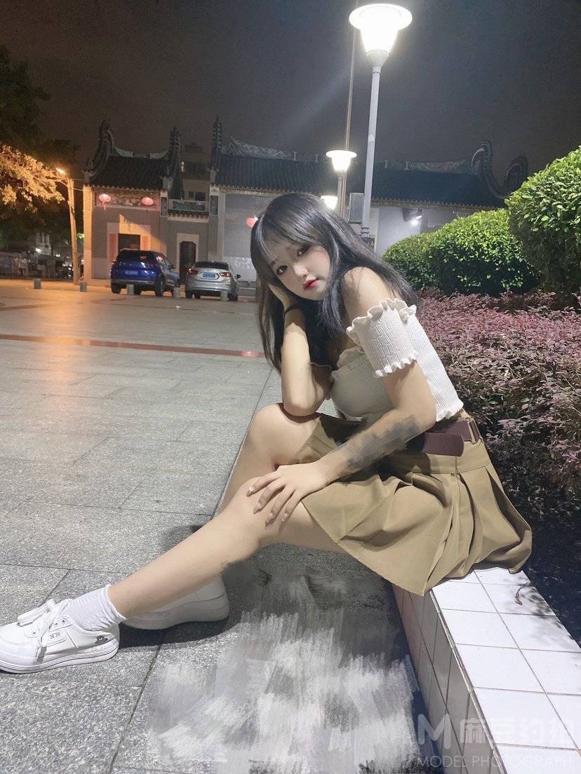 妆容模特