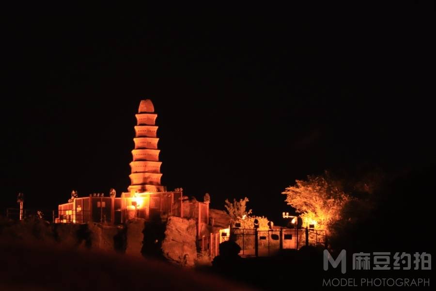 夜景模特