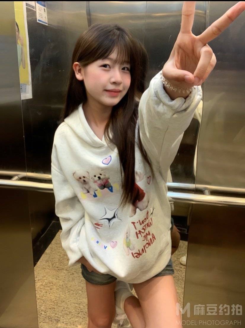 胶片模特