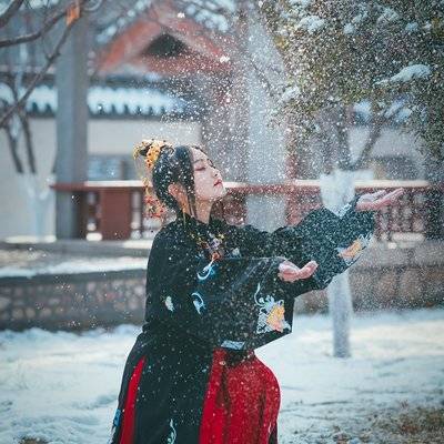 汉服模特