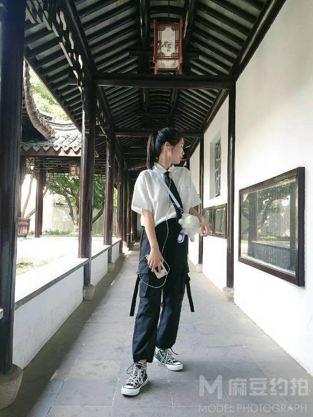 校园模特