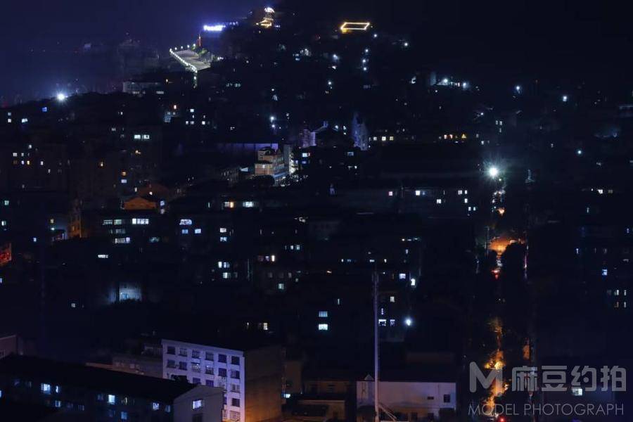 夜景模特