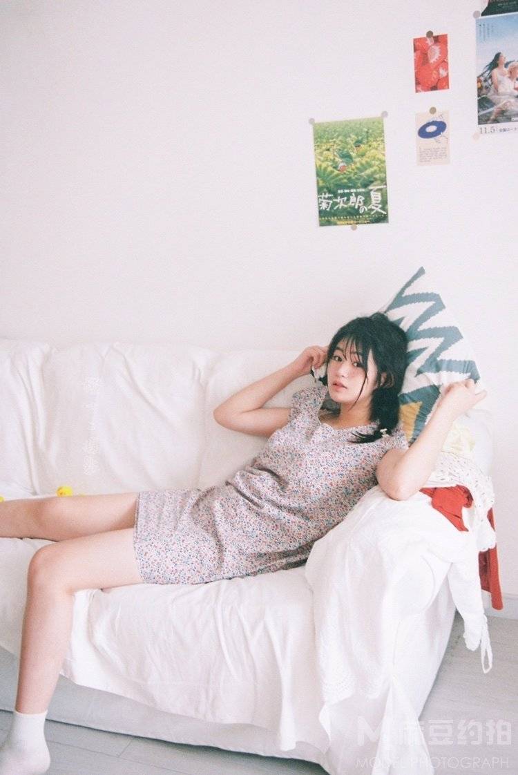 胶片模特