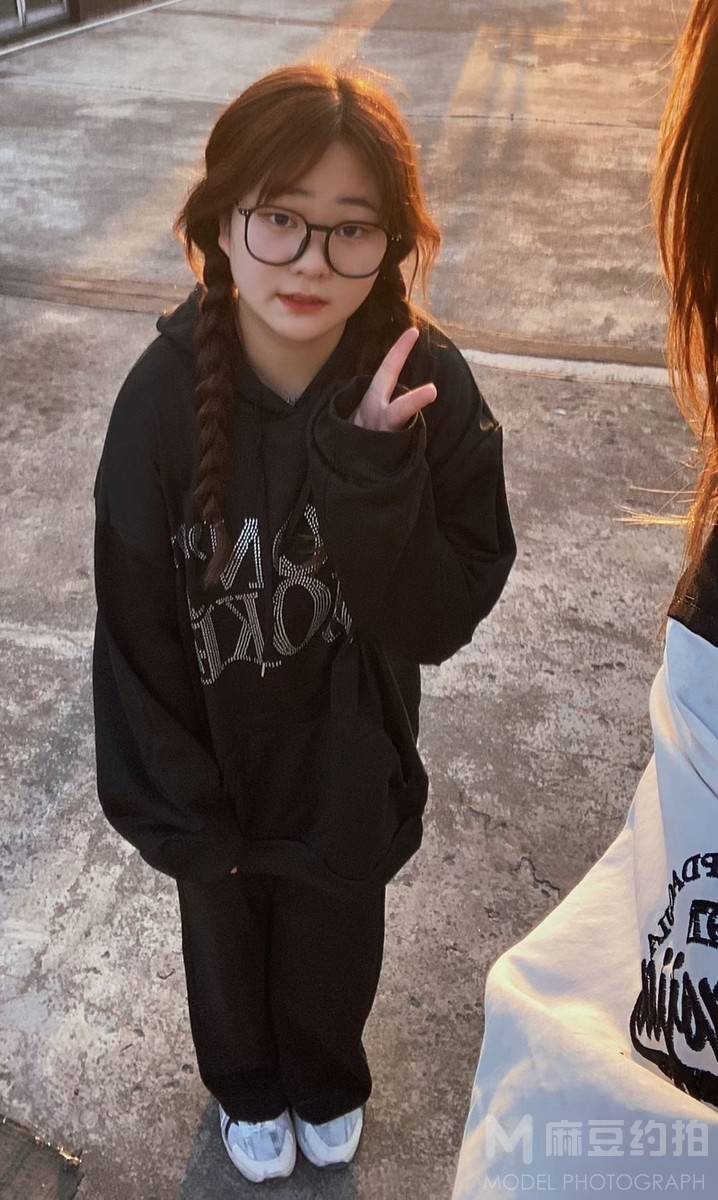 纪实模特