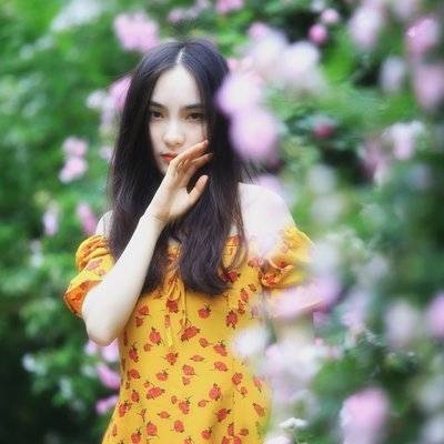 校园模特