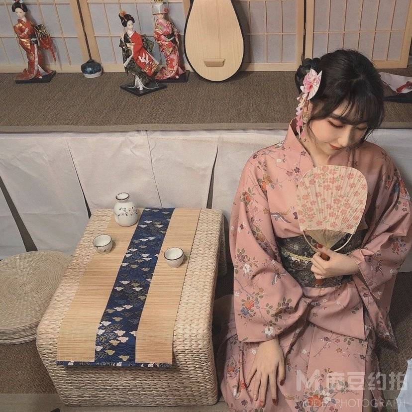 和服模特