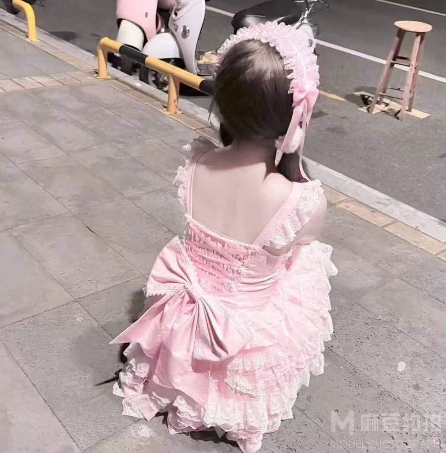 民国模特