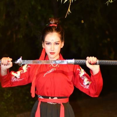 汉服模特