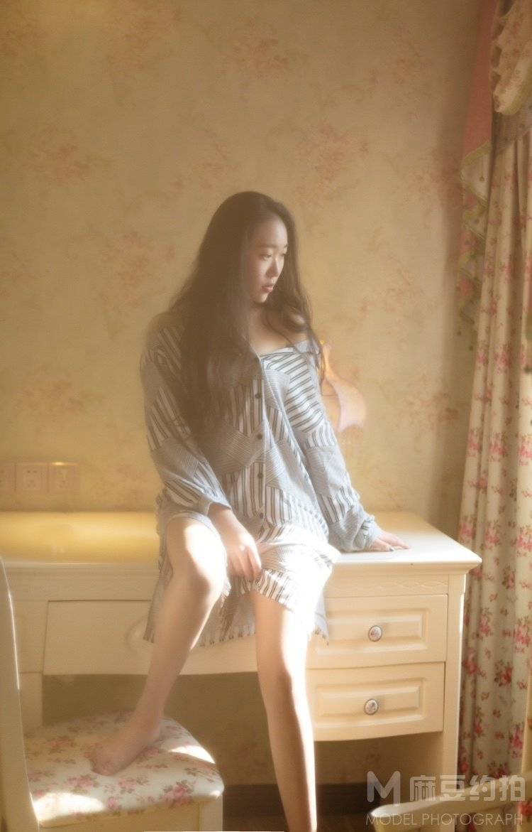 胶片模特