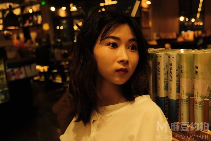 胶片模特
