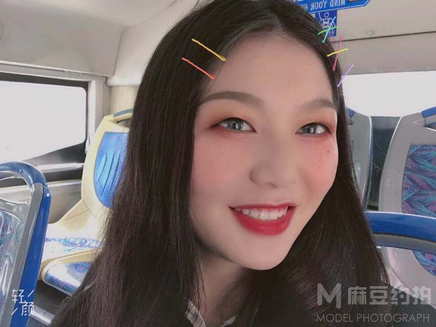 妆容模特