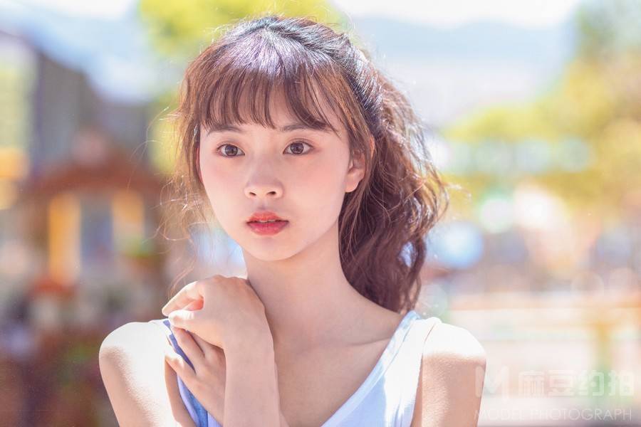 清新模特