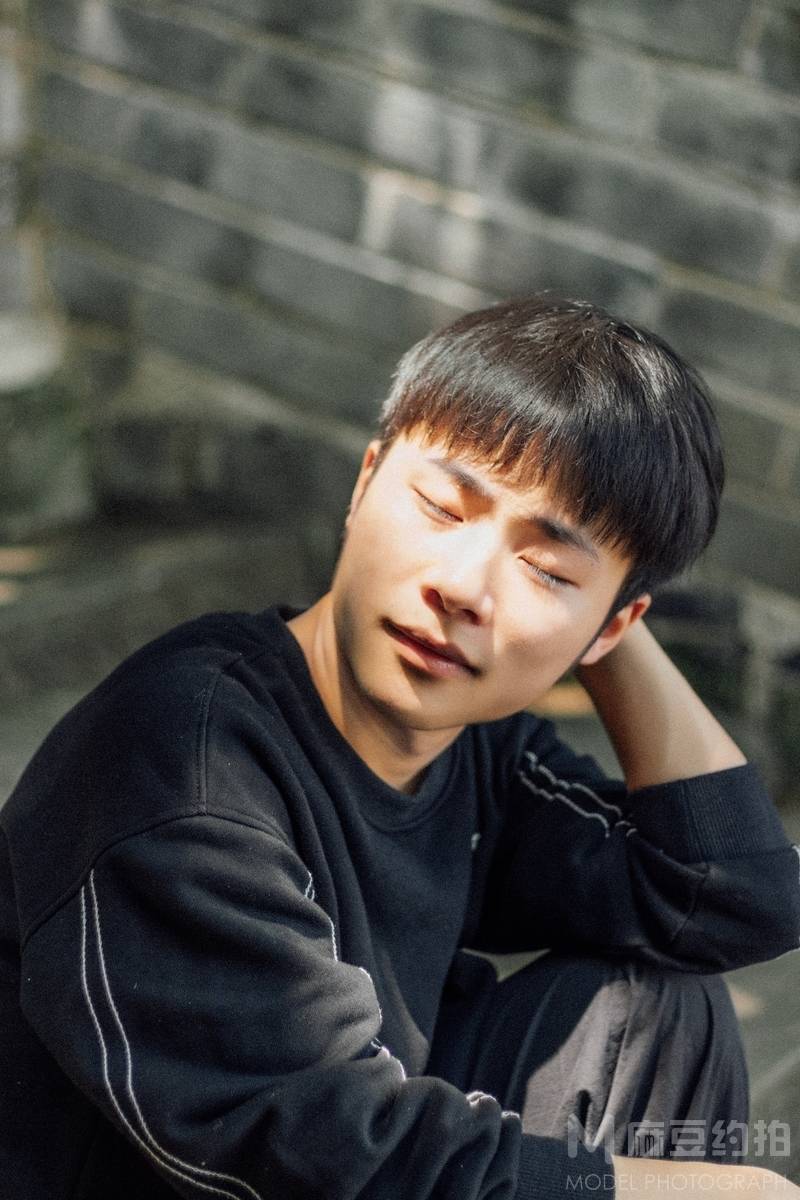 胶片模特