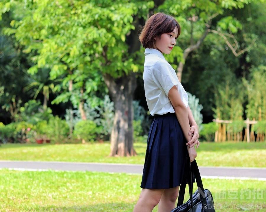 清新模特