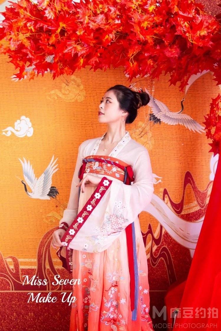复古模特