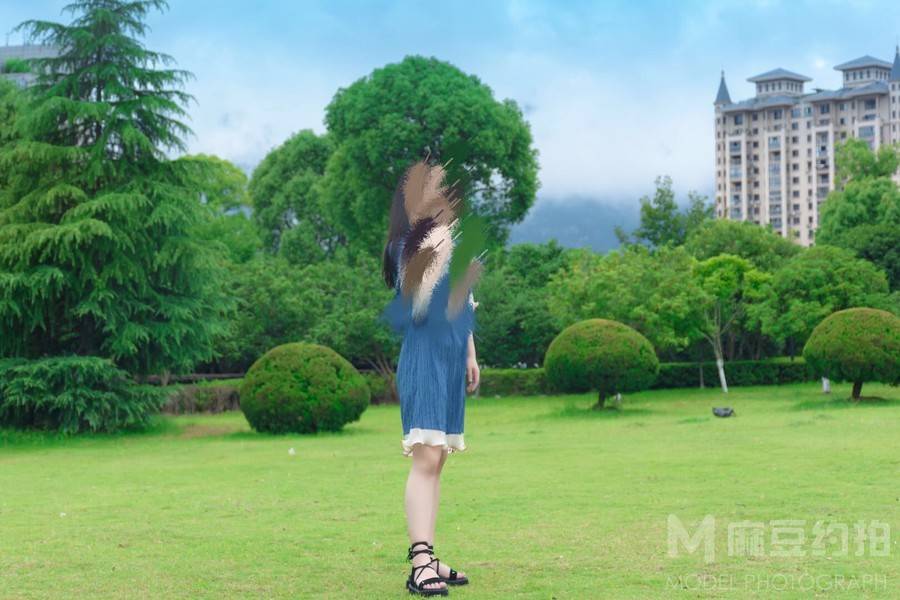 校园模特