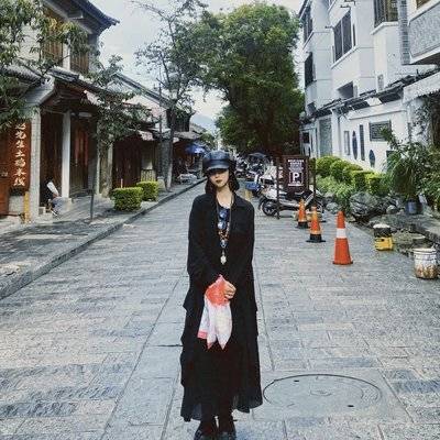 胶片模特