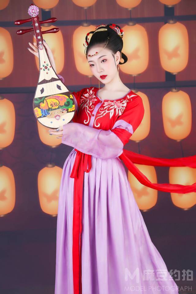民国模特