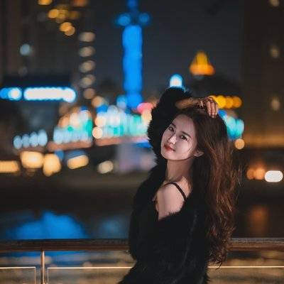 夜景模特