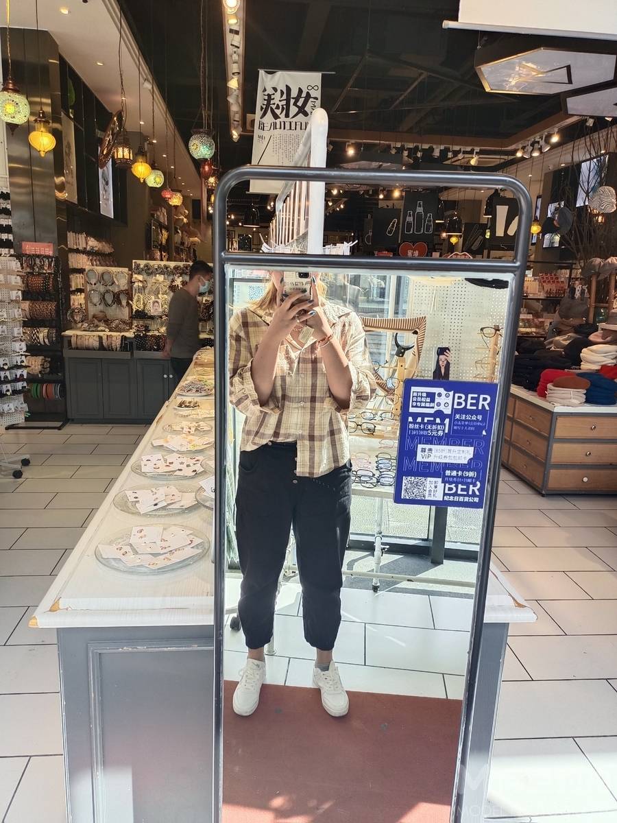 黑白模特