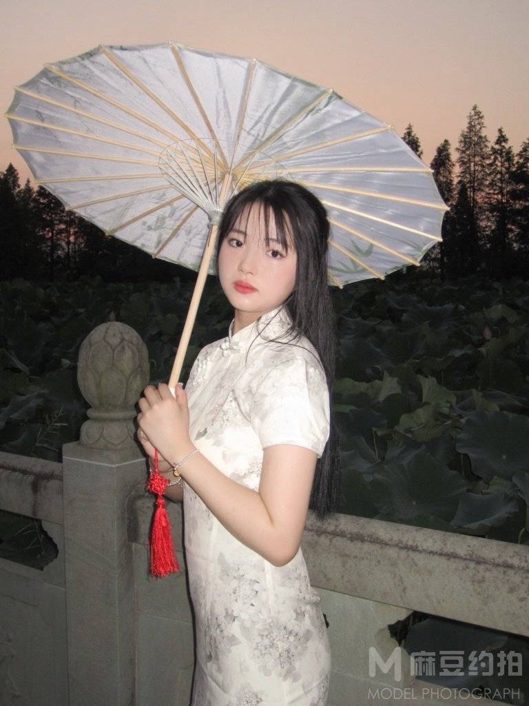民国模特