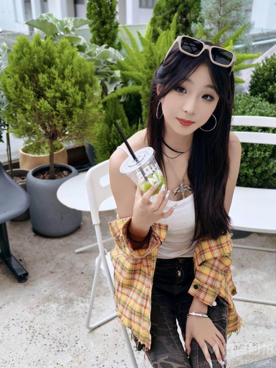 清新模特