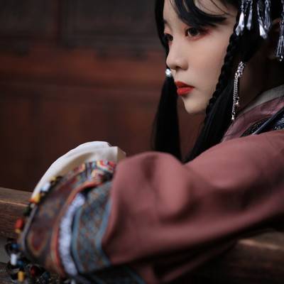汉服模特