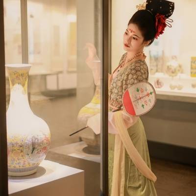 汉服模特