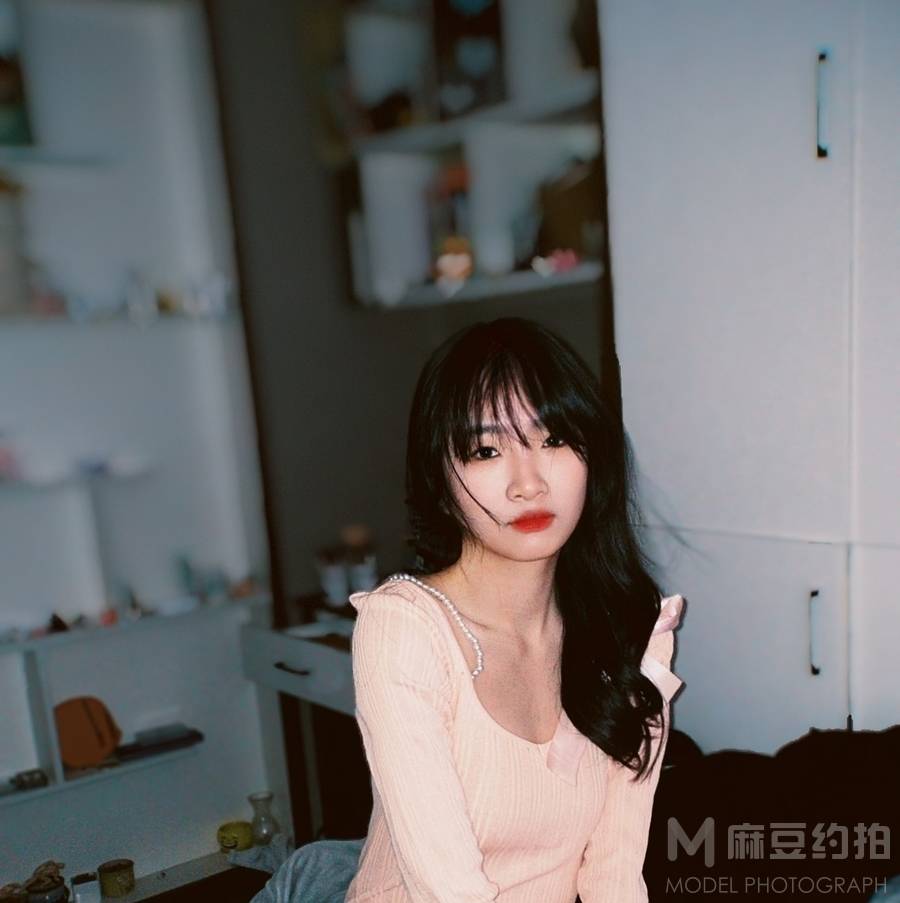 胶片模特
