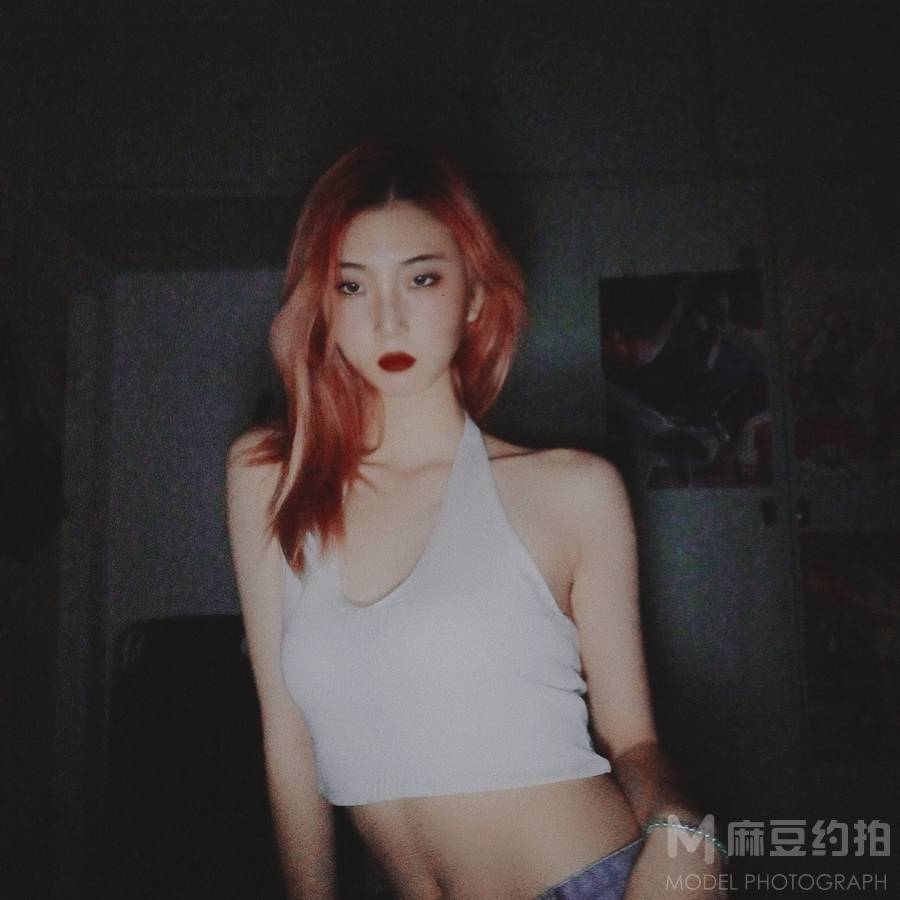 胶片模特