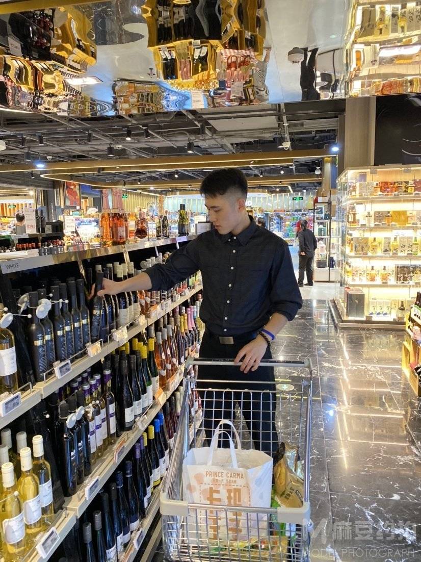 情侣模特