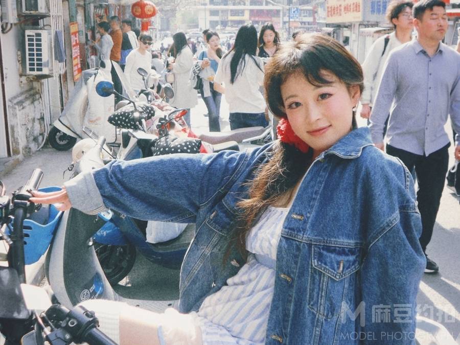 纪实模特