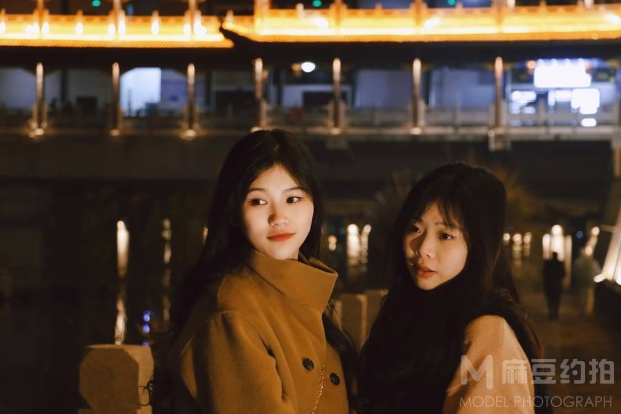 夜景模特