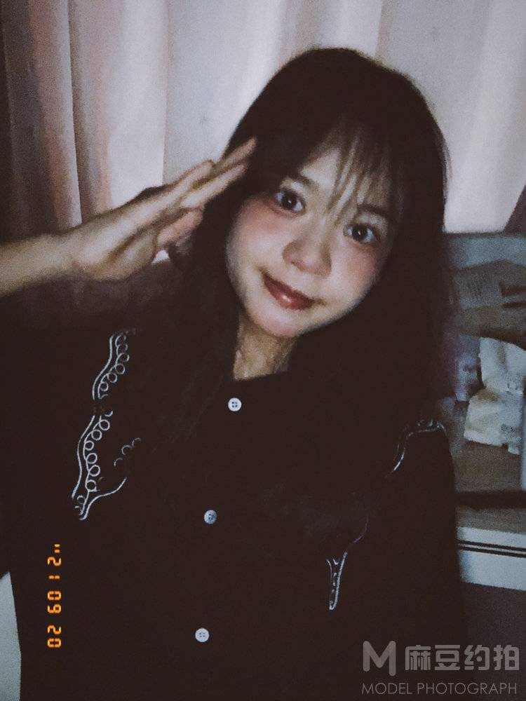 胶片模特