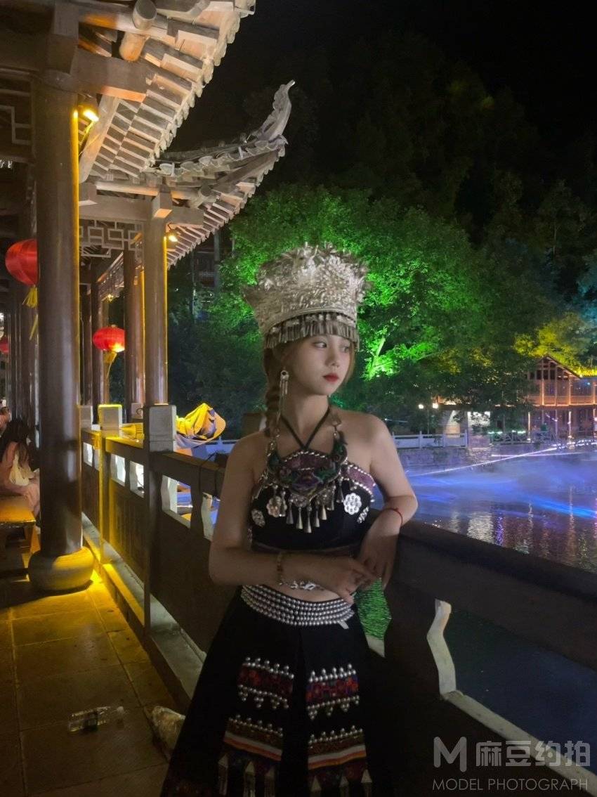 夜景模特