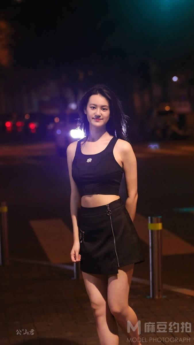 夜景模特