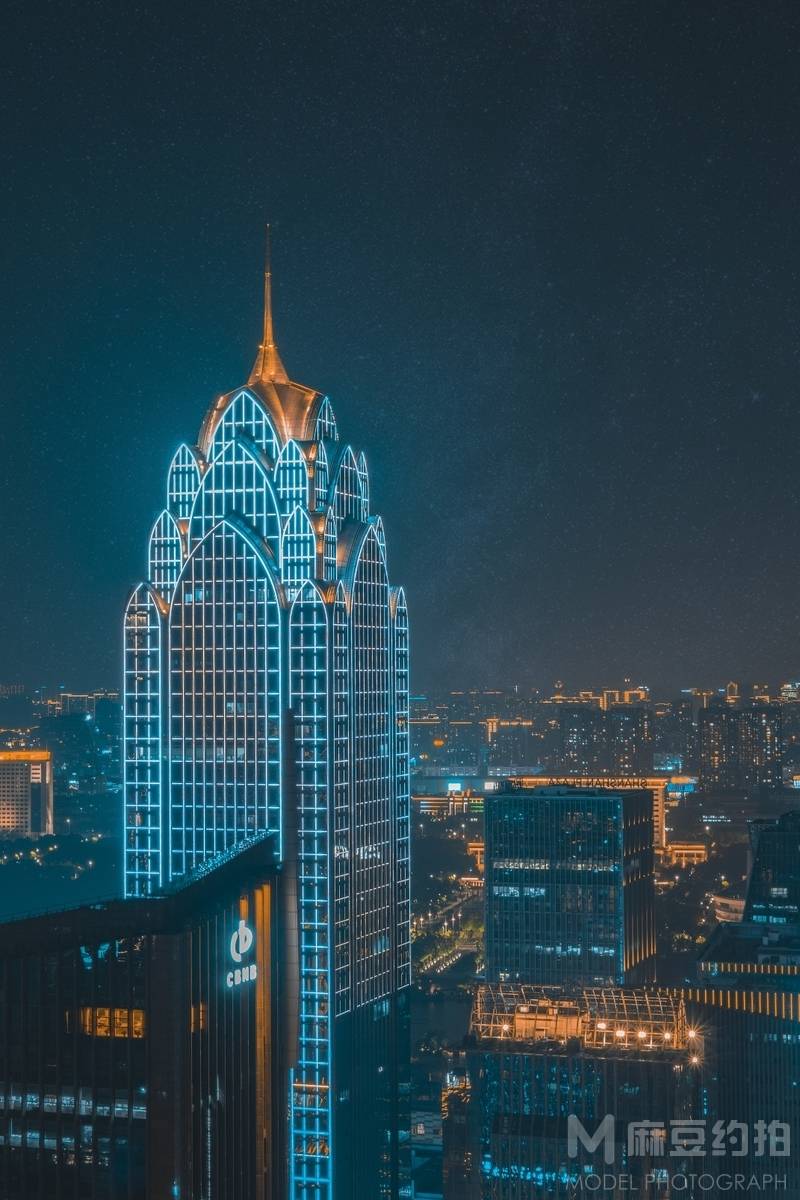 夜景模特