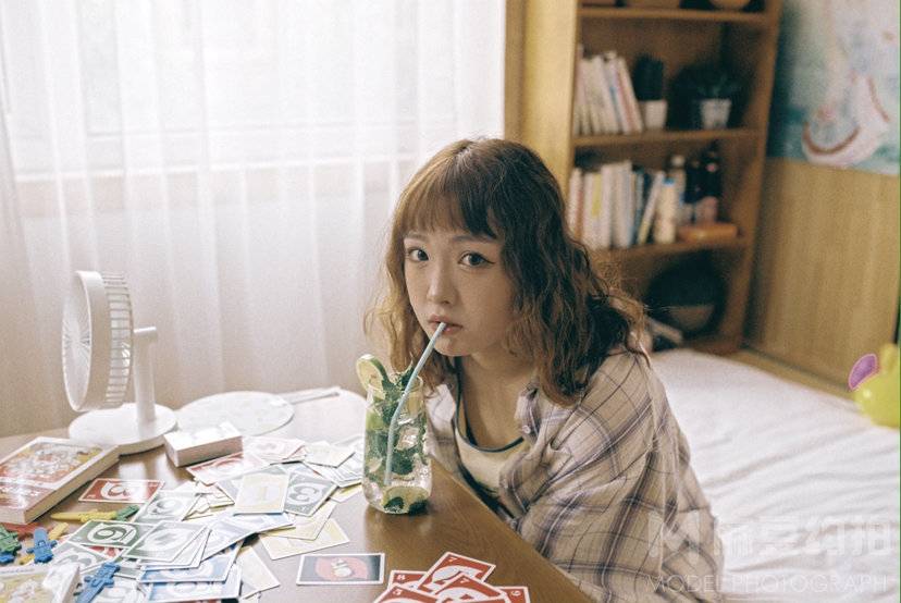 胶片模特