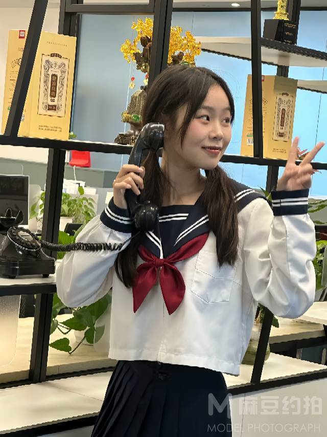 校园模特