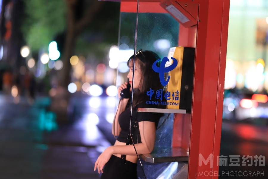 夜景模特