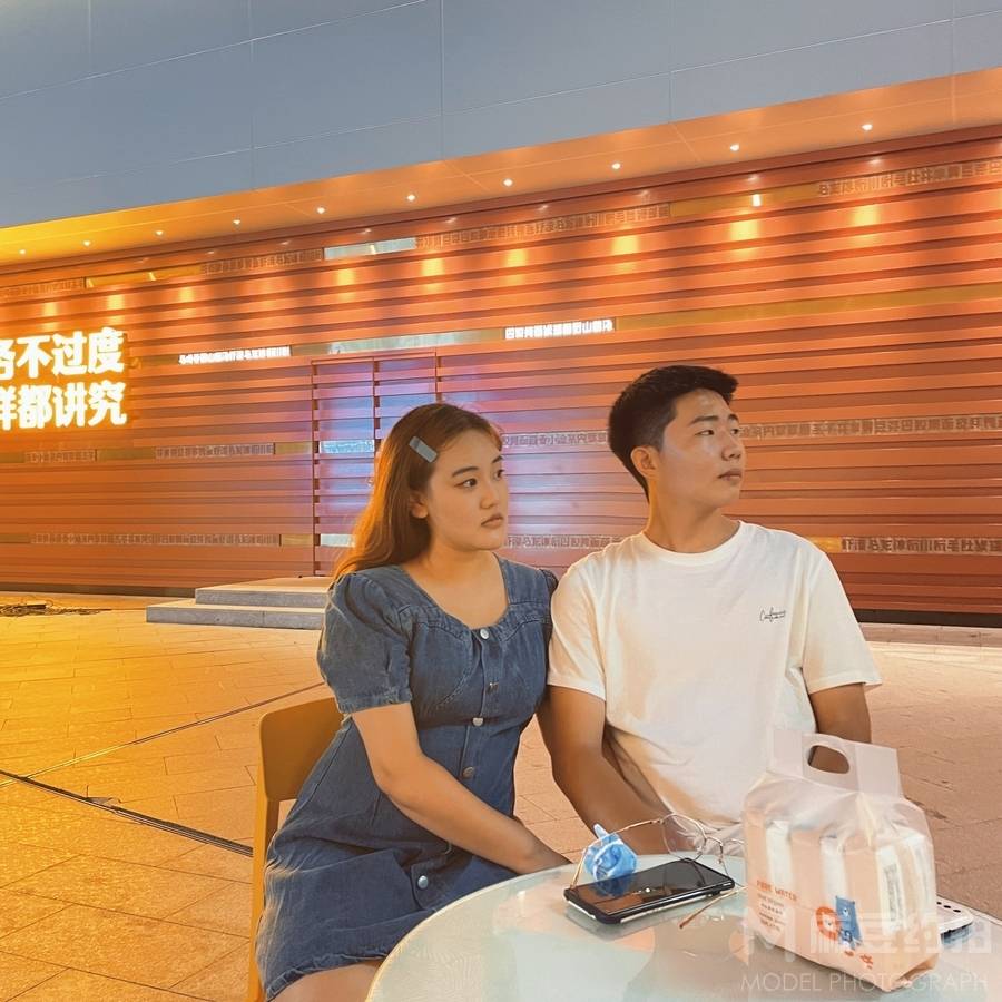 情侣模特