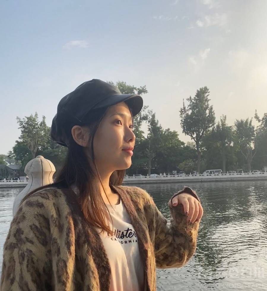 宝丽来模特