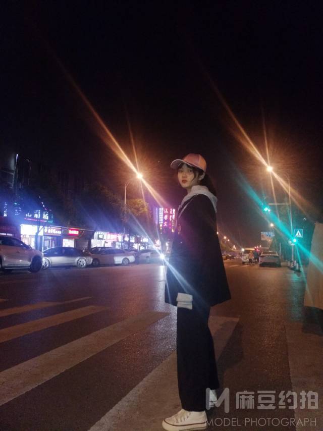 校园模特