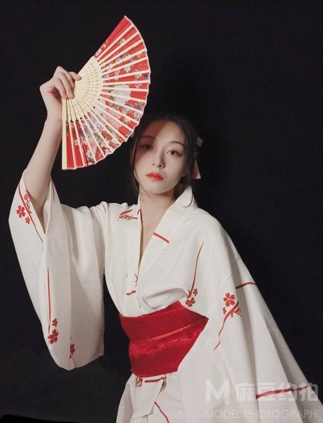 和服模特