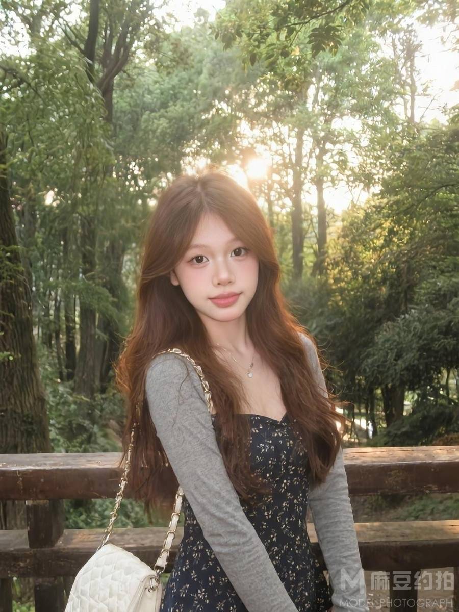 清新模特